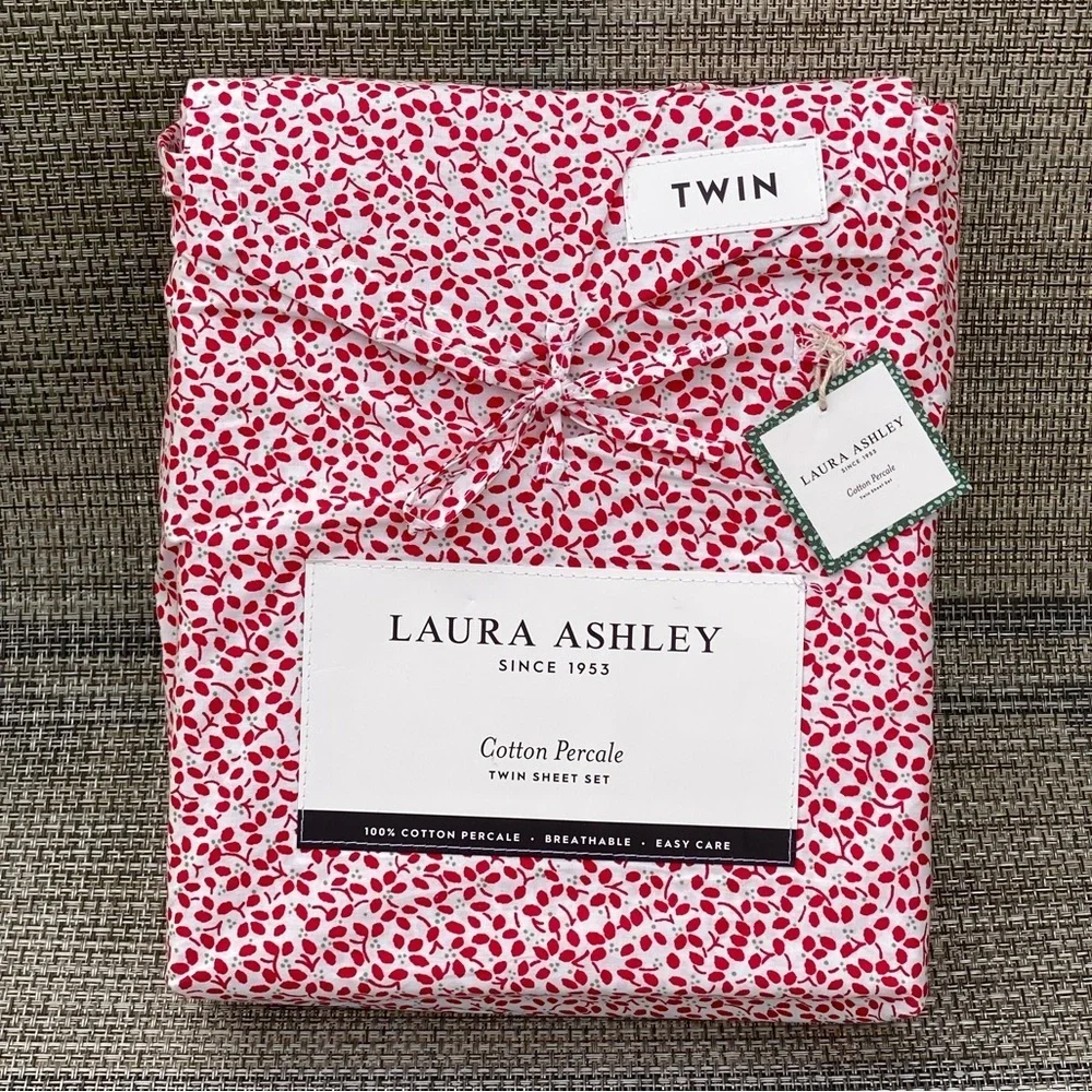 Laura Ashley Jolly Holly Holiday Red Floral TC200 Cotton TWIN Sheet Set 3pc